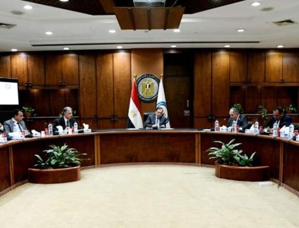 الملا: برامج وخطط غير تقليدية لزيادة إنتاج الشركات ذات معدلات الإنتاج الصغيرة