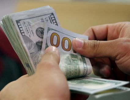 سعر الدولار مقابل الجنيه اليوم الأحد 26 مارس 2023